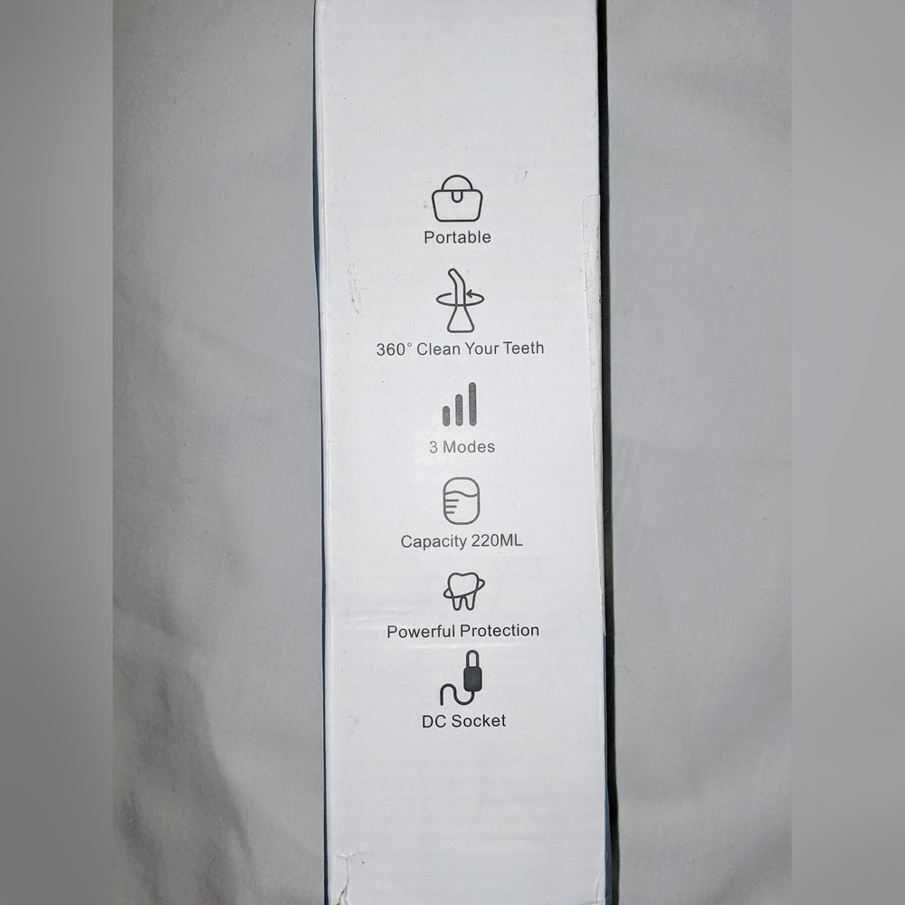Portable oral irrigator - Picture 2 of 2
